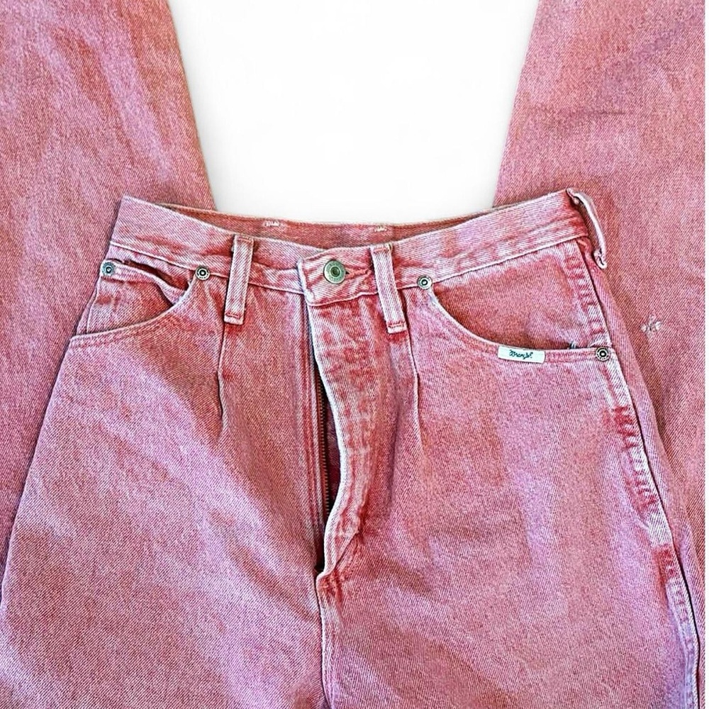 Wrangler Pink High-Rise Women’s Jeans